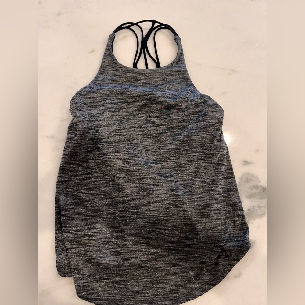 Lululemon tank